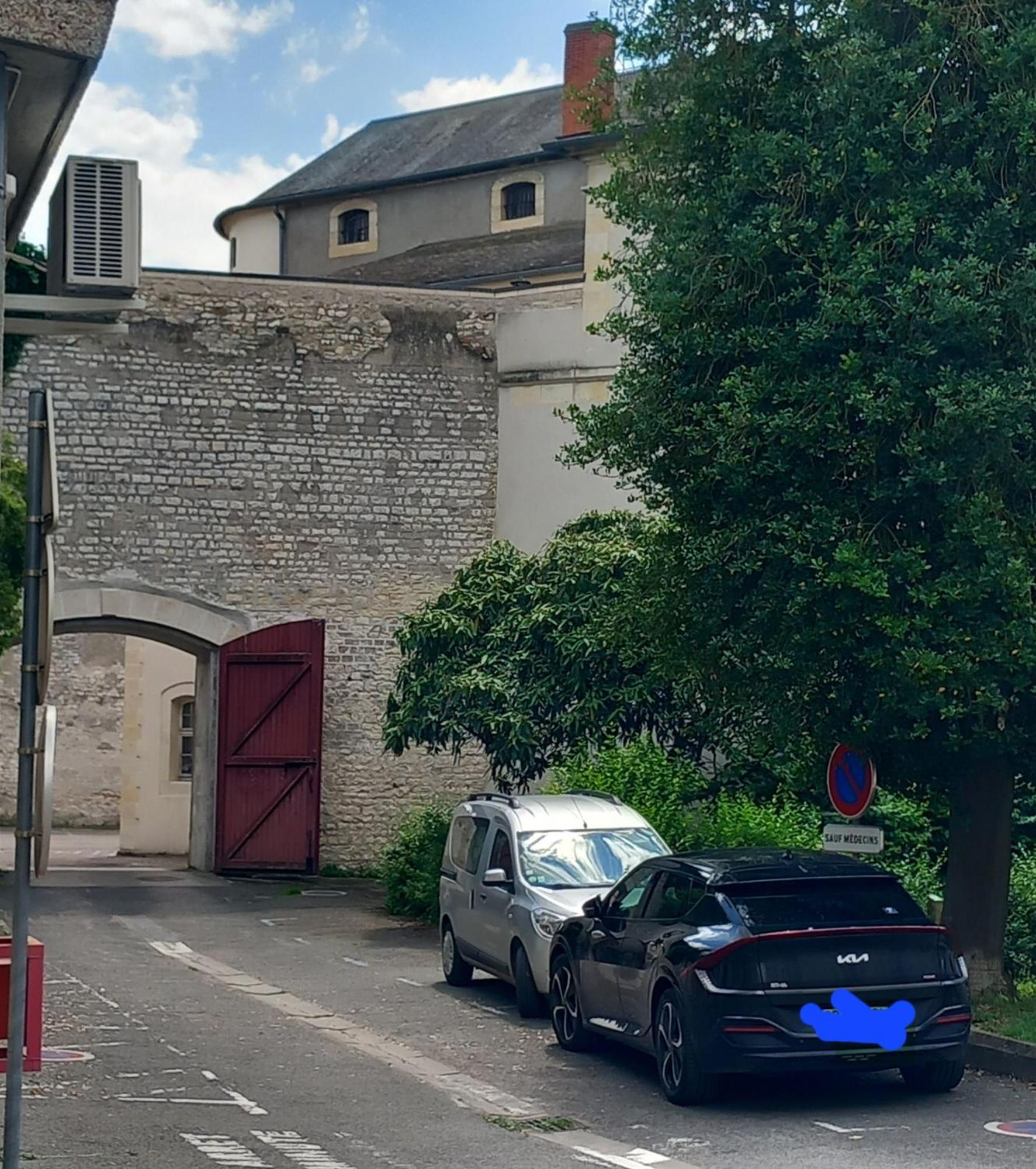 Appartement Jls'Tudios " U Sognu" à Cosne-Cours-Sur-Loire Extérieur photo