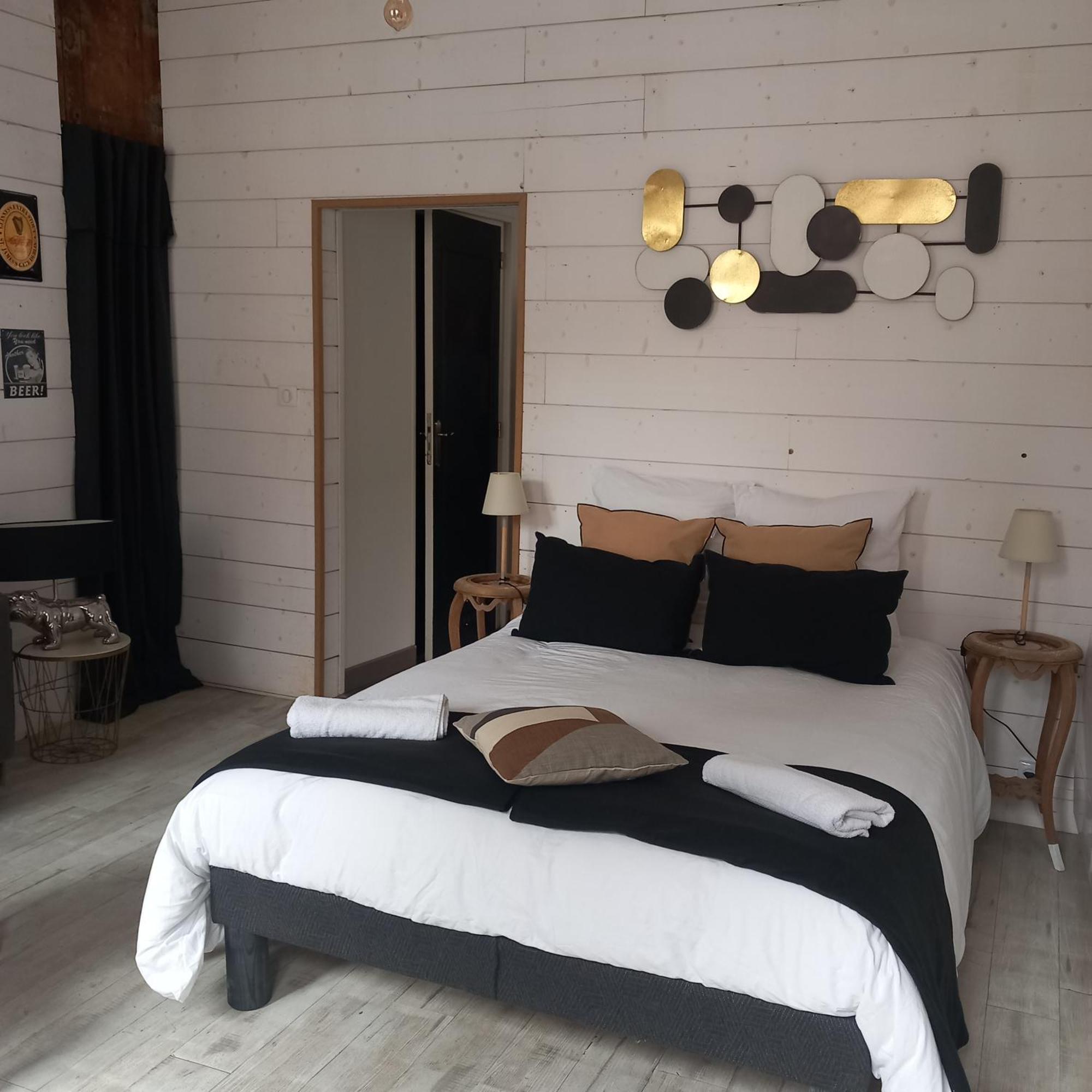 Appartement Jls'Tudios " U Sognu" à Cosne-Cours-Sur-Loire Extérieur photo