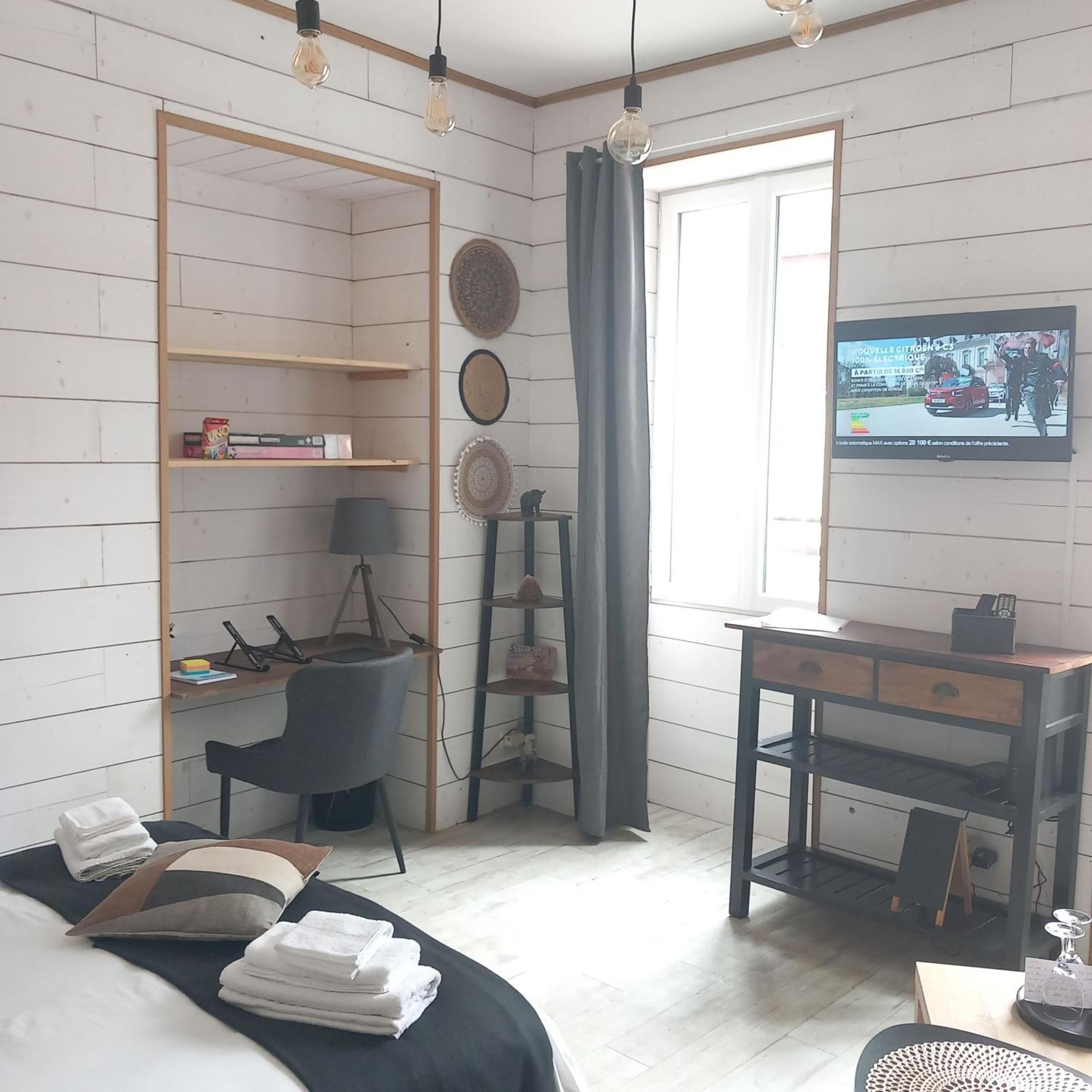 Appartement Jls'Tudios " U Sognu" à Cosne-Cours-Sur-Loire Extérieur photo